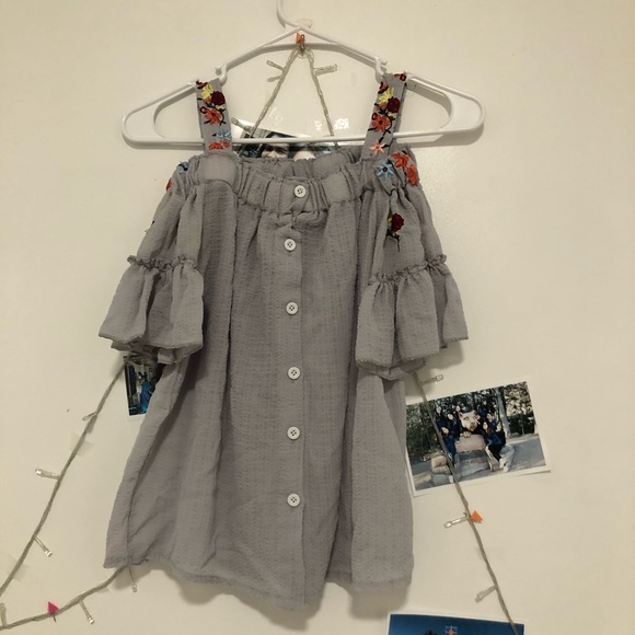 Cute Off Shoulder Top - Picture 1 of 3